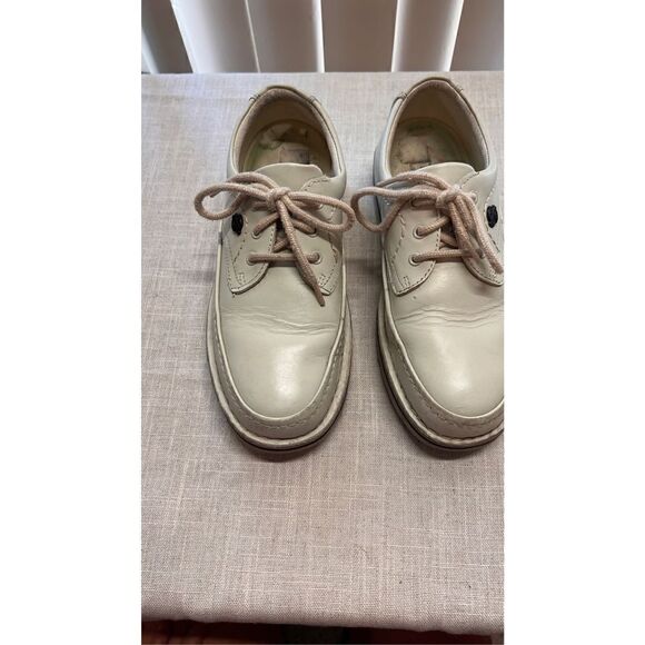 THE BODY SHOE BEIGE HUSH PUPPIES MALL WALKER MENS SIZE 6 wide - Picture 1 of 11
